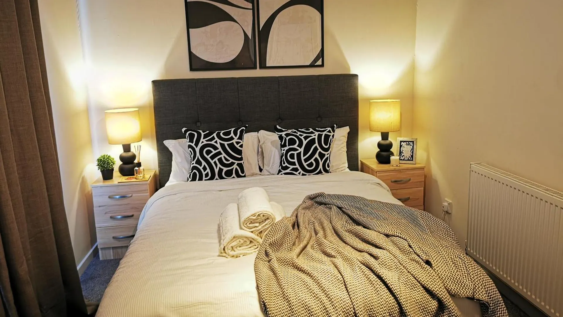 Charming London House With 3 Bedrooms Near O2Arena 0*,  United Kingdom