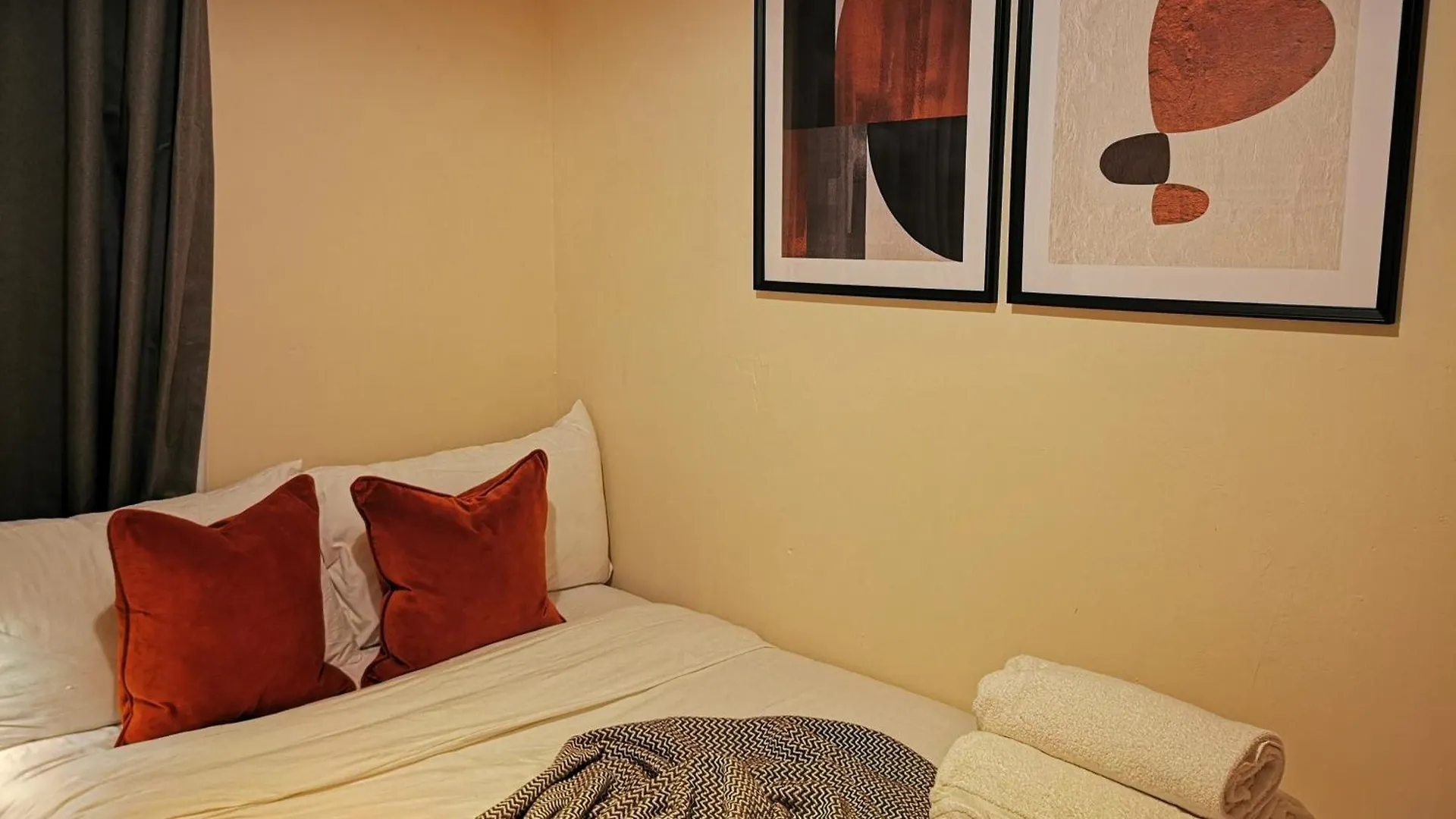 Holiday home Charming London House With 3 Bedrooms Near O2Arena United Kingdom