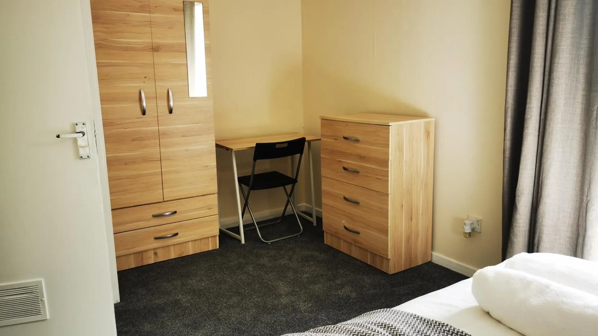 Charming London House With 3 Bedrooms Near O2Arena Holiday home