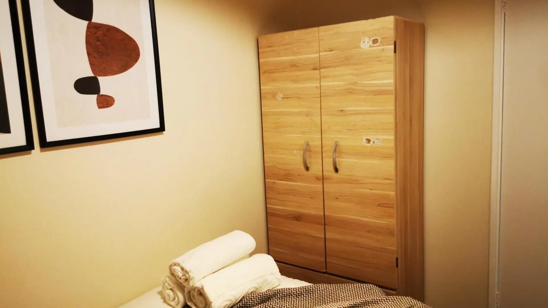 Holiday home Charming London House With 3 Bedrooms Near O2Arena United Kingdom